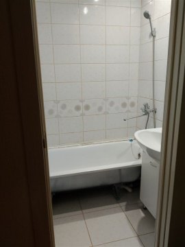 3-к квартира, 4/5 эт., 63м²