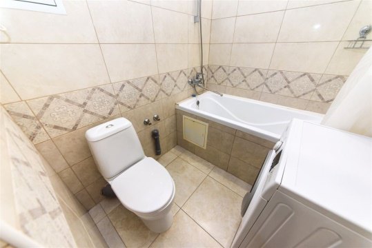 2-к квартира, 3/4 эт., 42м²