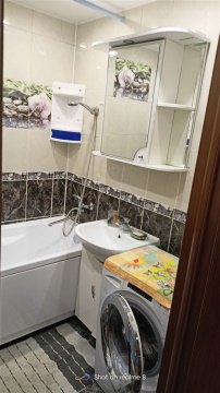 2-к квартира, 3/3 эт., 51м²