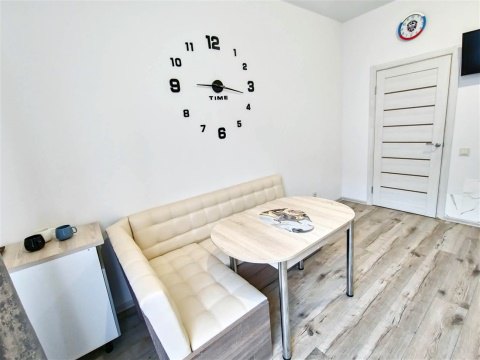 2-к квартира, 4/9 эт., 54м²